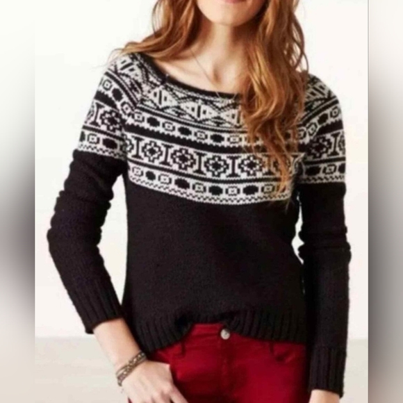 NWT American Eagle Outfitters Fair Isle Knit Scoop Neck Black/White Sweater Smal - Picture 12 of 12